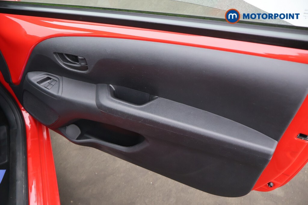 Peugeot 108 1.0 Allure 2-Tronic Hatchback Black #22