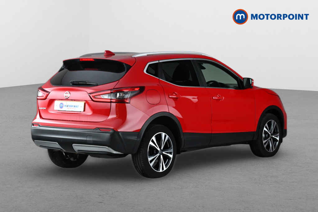 Nissan Qashqai 1.5 Dci 115 N-connecta NL68CCF Red #6