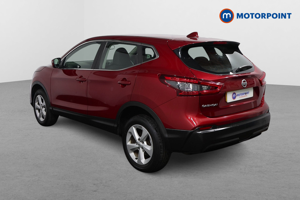 Nissan Qashqai 1.3 Dig-t 160 Acenta Premium Red #5