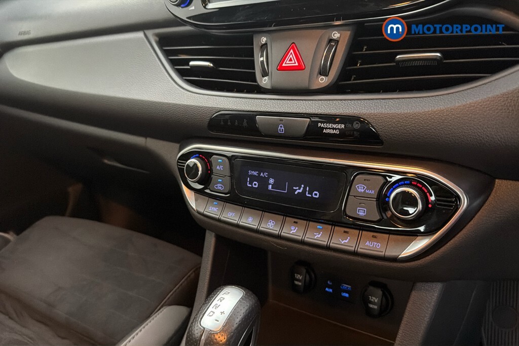 Hyundai I30 1.4 T-gdi Se Nav 139 Bhp Grey #18