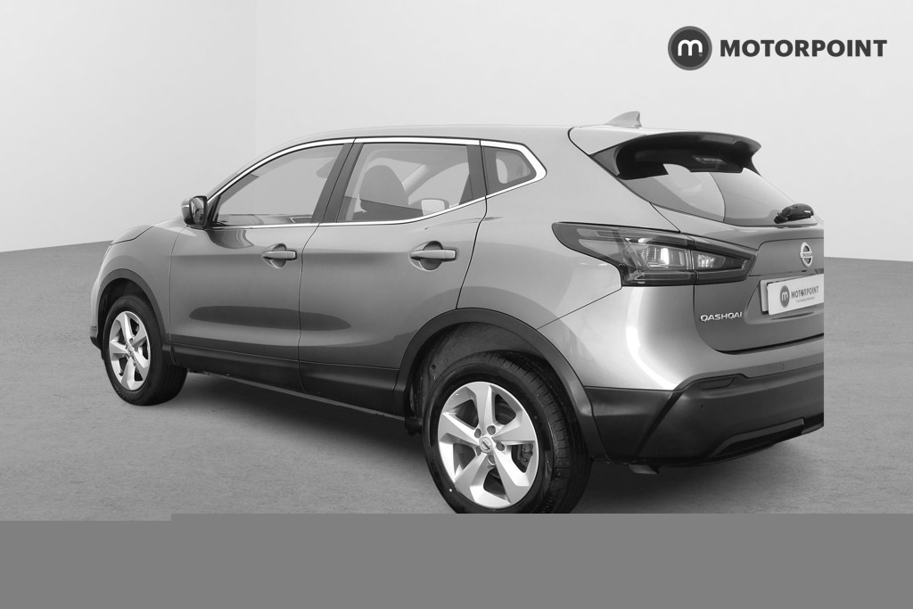 Nissan Qashqai 1.3 Dig-t 160 Acenta Premium EO69UJA Silver #4