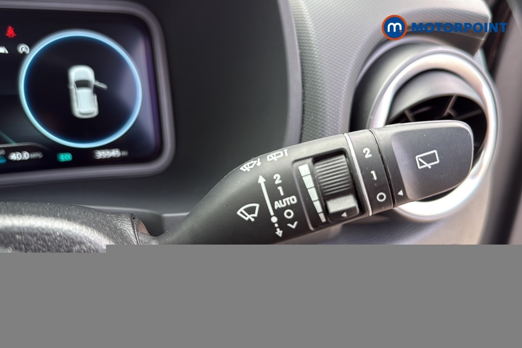 Hyundai Kona Premium 64Kwh 202 Bhp White #13
