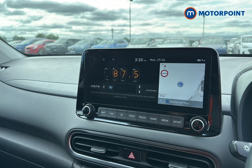 Hyundai Kona Premium 64Kwh 202 Bhp White #15