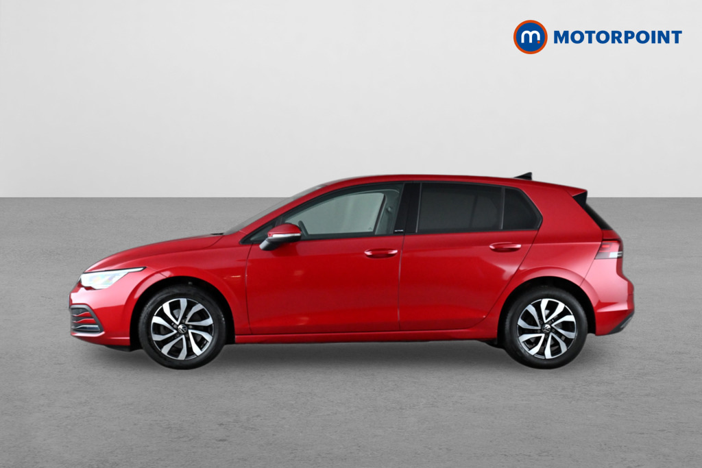 Volkswagen Golf 1.5 Tsi 150 Active KN22NXM Red #4