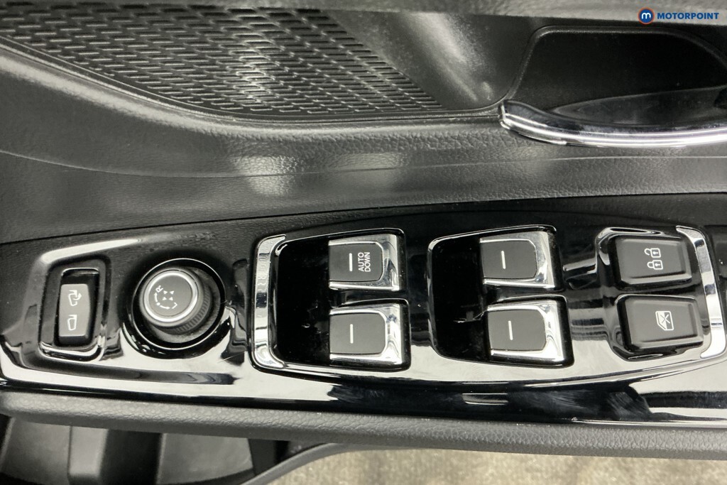 SsangYong Korando e-Motion 140Kw Ultimate 61.5Kwh Grey #22