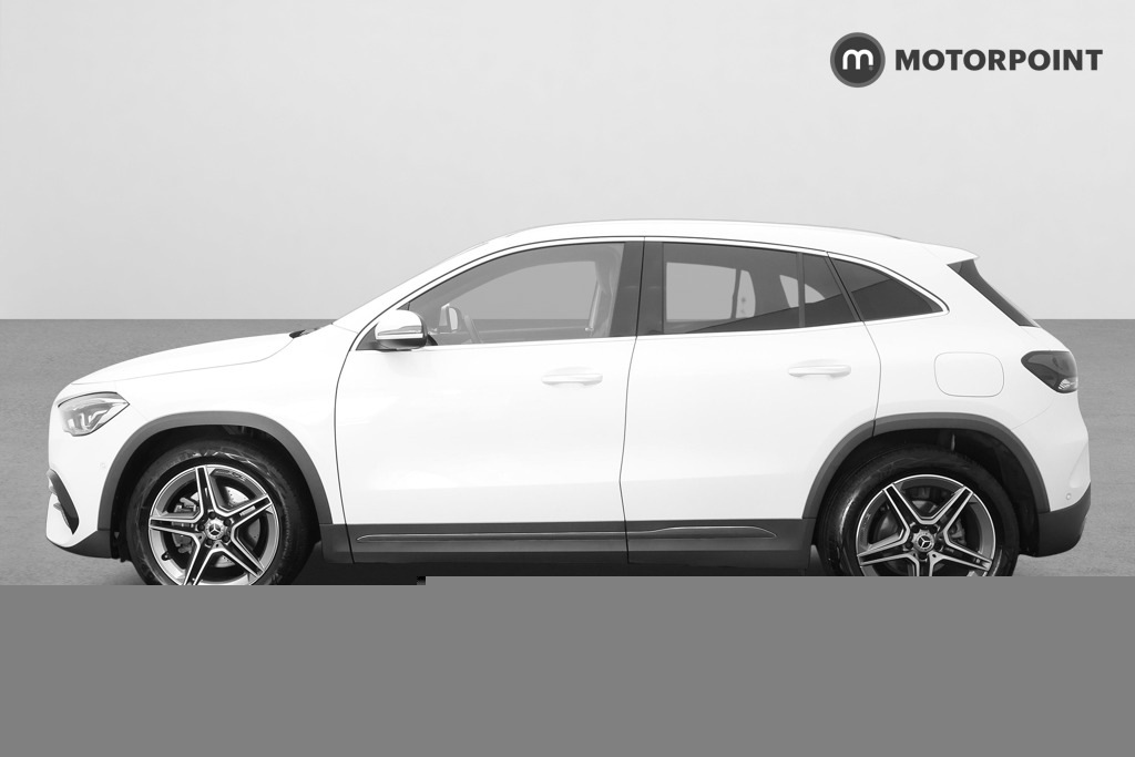 Mercedes-Benz GLA Class Gla 200 Amg Line Premium White #4