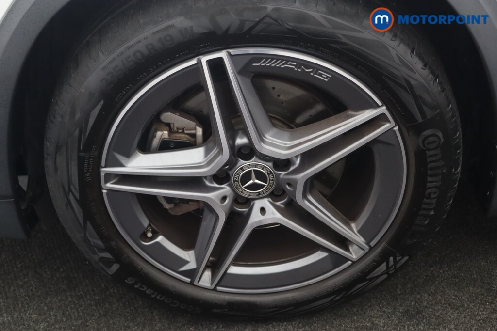 Mercedes-Benz GLA Class 1.3 Gla180 Amg Line Executive Suv 7G- Black #40