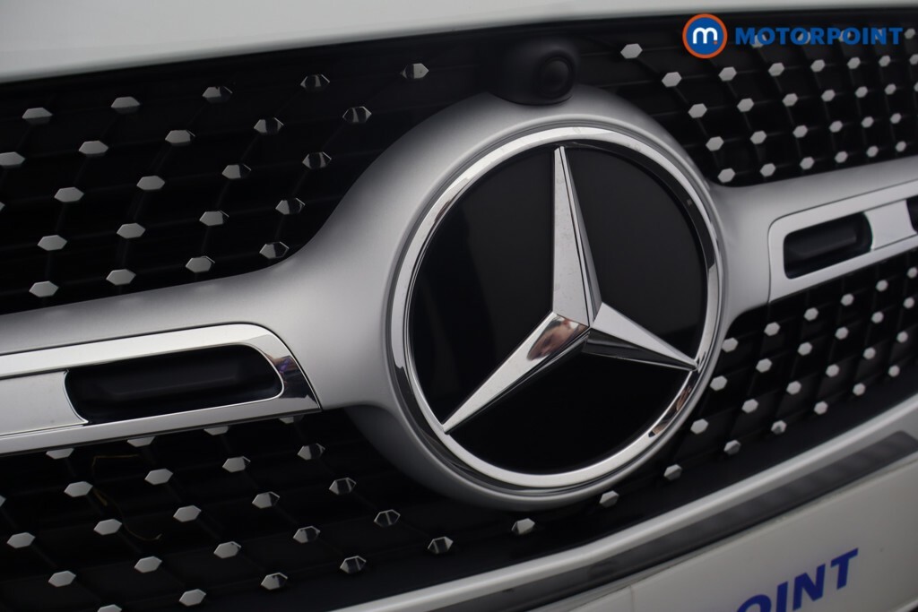 Mercedes-Benz GLA Class 1.3 Gla180 Amg Line Executive Suv 7G- Black #49