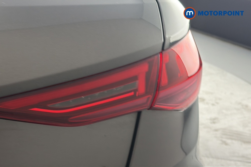 Audi A3 Audi 35 Tfsi Edition 1 S Tronic Comfortsound Black #30