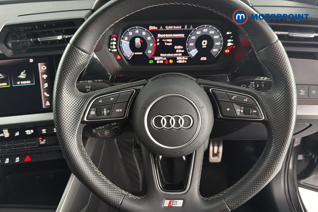 Audi A3 Audi 35 Tfsi Edition 1 S Tronic Comfortsound Black #9