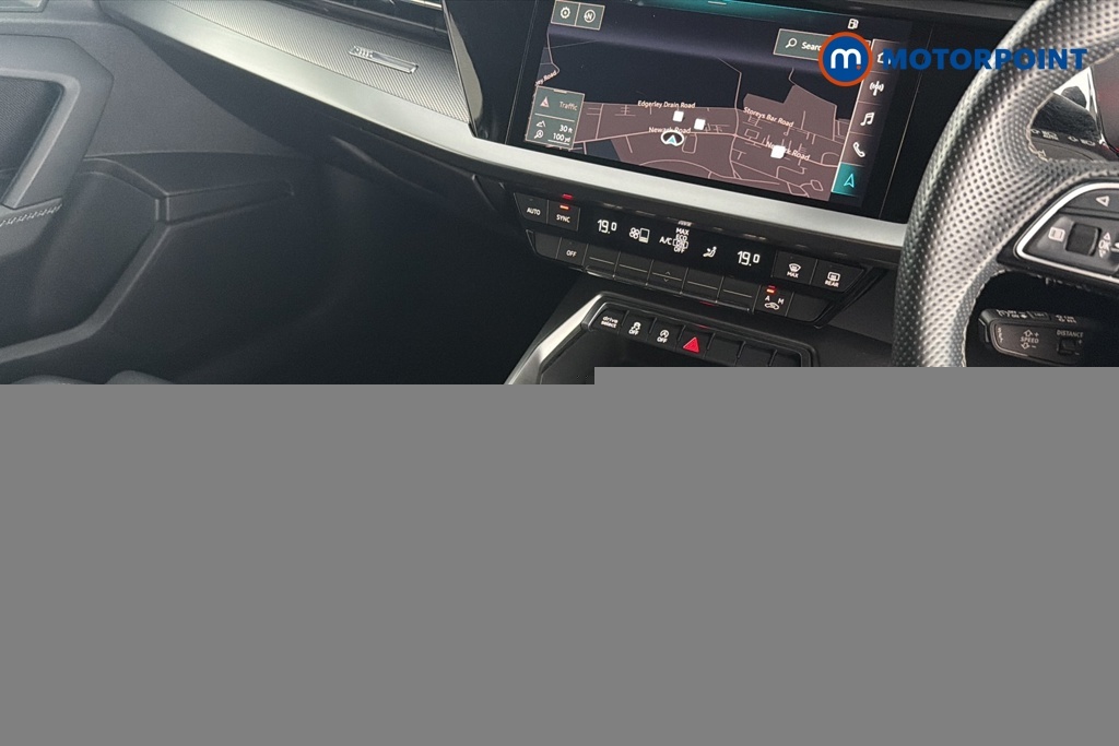 Audi A3 Audi 35 Tfsi Edition 1 S Tronic Comfortsound Black #19