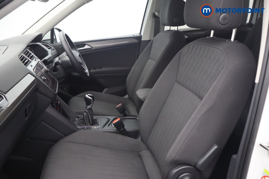 Volkswagen Tiguan Allspace 1.5L Elegance Silver #18