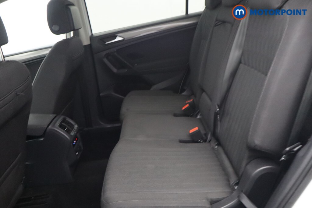 Volkswagen Tiguan Allspace 1.5L Elegance Silver #19