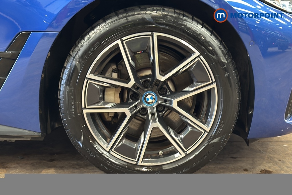 BMW i4 40 83.9Kwh M Sport Gran Coupe Ed White #47