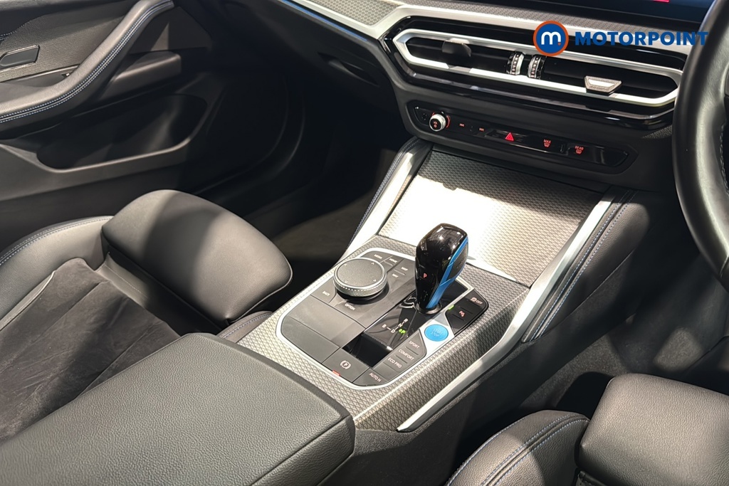 BMW i4 40 83.9Kwh M Sport Gran Coupe Ed White #22