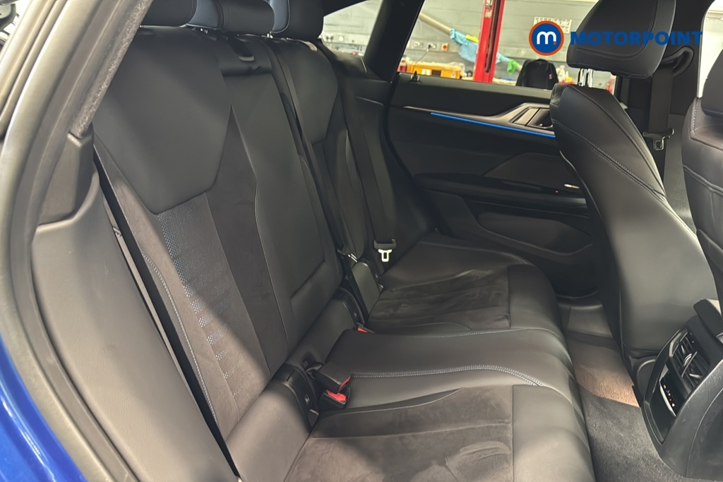 BMW i4 40 83.9Kwh M Sport Gran Coupe Ed White #29