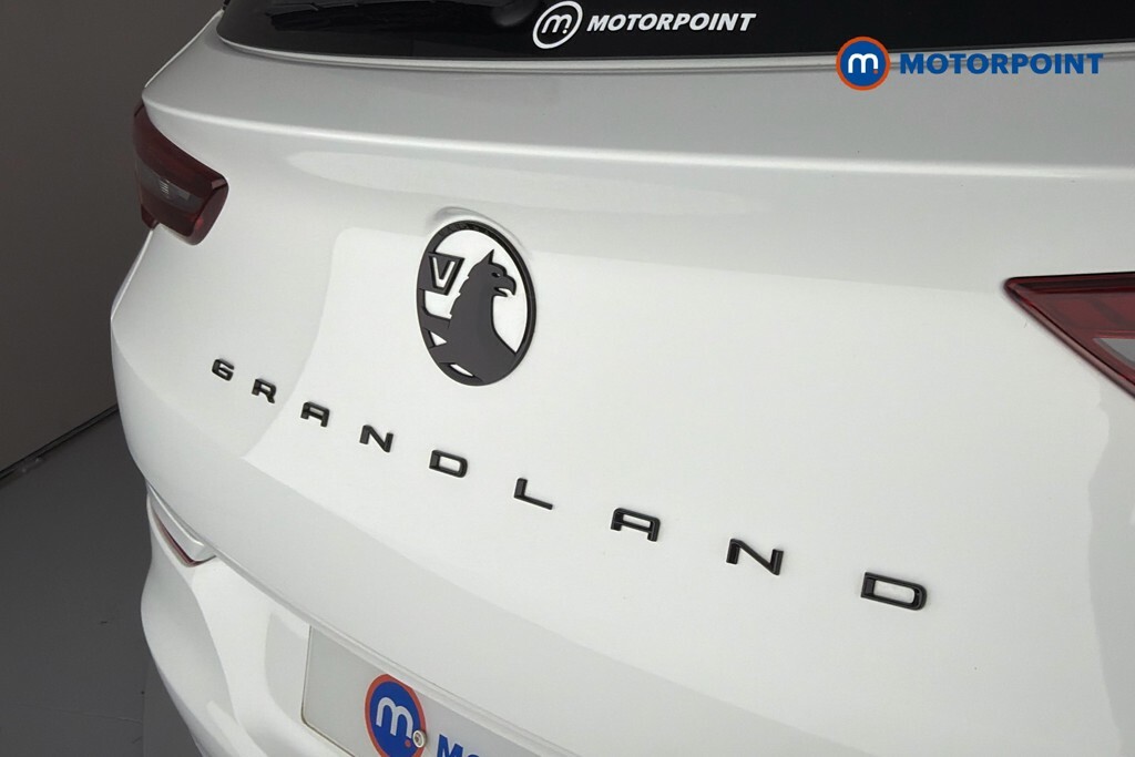 Vauxhall Grandland Suv 1.2 Ultimate Black #38