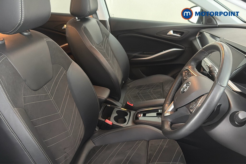 Vauxhall Grandland Suv 1.2 Ultimate Black #27