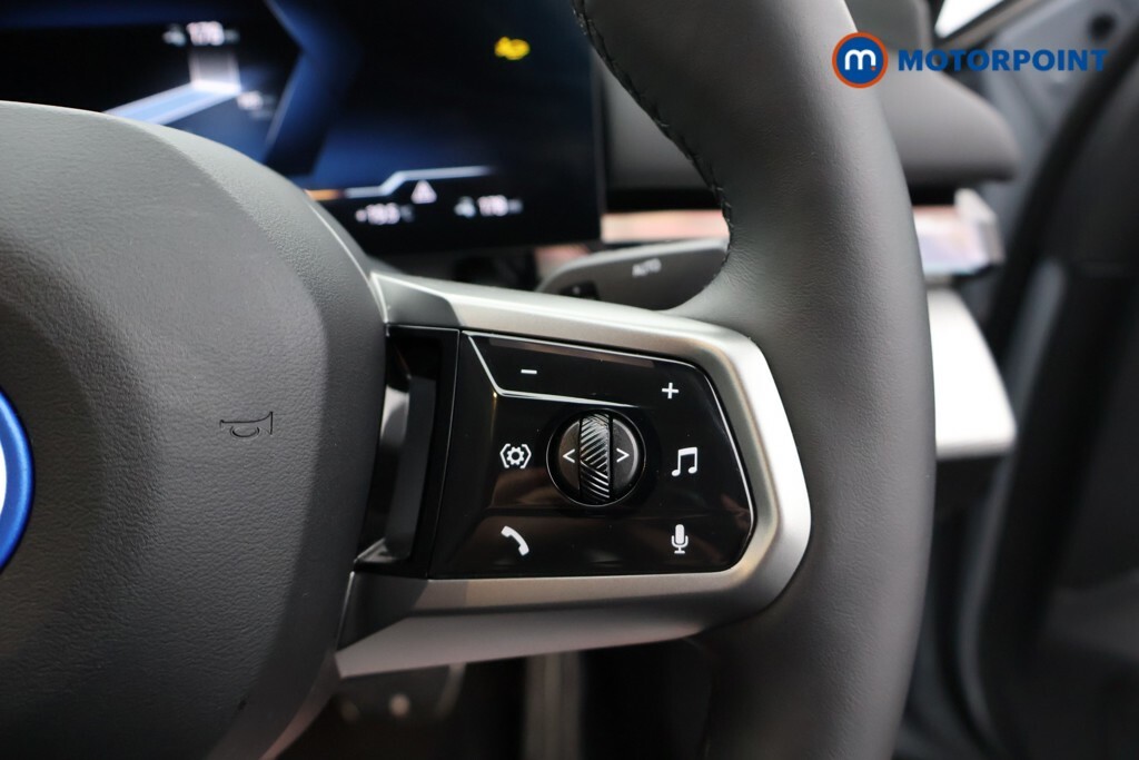 BMW i5 40 83.9Kwh M Sport Saloon Edrive Black #14