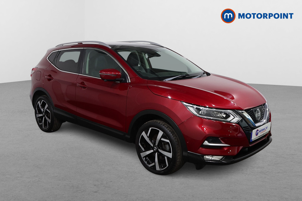 Nissan Qashqai 1.5 Dci Tekna Glass Roof Pack Red