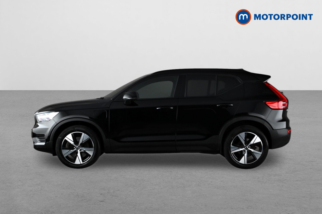 Volvo XC40 1.5 T4 Recharge Phev R Design Black #4