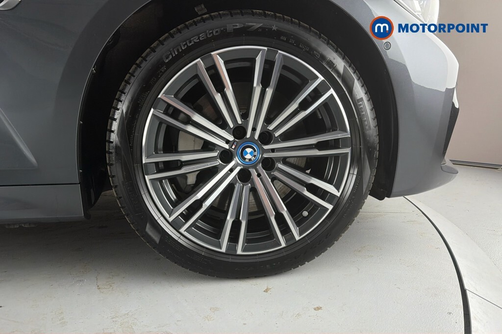 BMW 3 Series 320I M Sport Touring Black #50