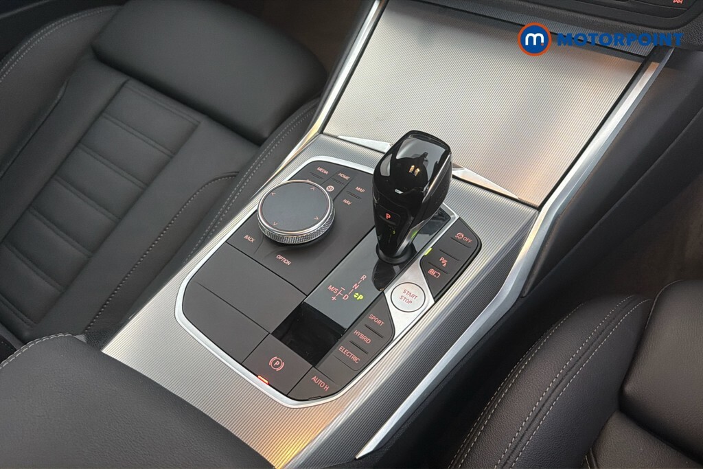 BMW 3 Series 320I M Sport Touring Black #23