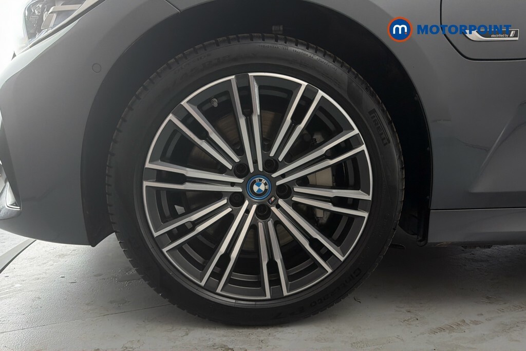 BMW 3 Series 320I M Sport Touring Black #47