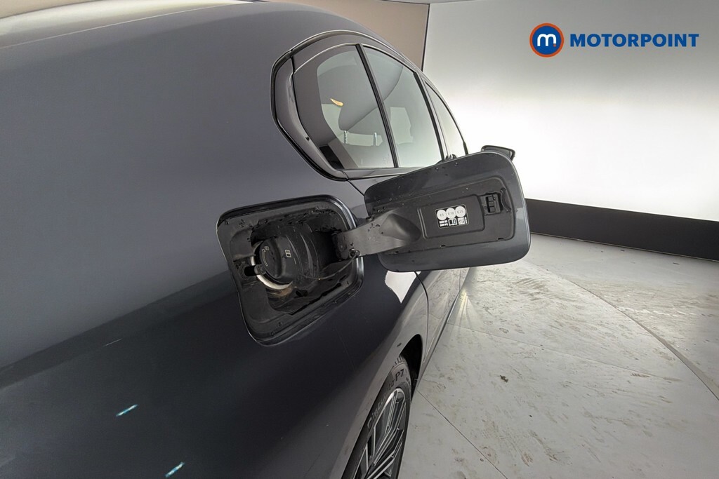 BMW 3 Series 320I M Sport Touring Black #42