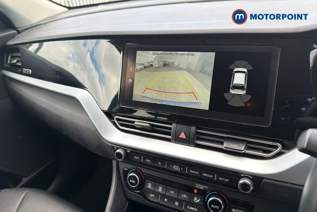 Kia Niro 1.6 Gdi Hybrid 2 Dct Estate Red #19