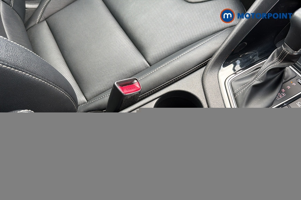 Kia Niro 1.6 Gdi Hybrid 2 Dct Estate Red #22