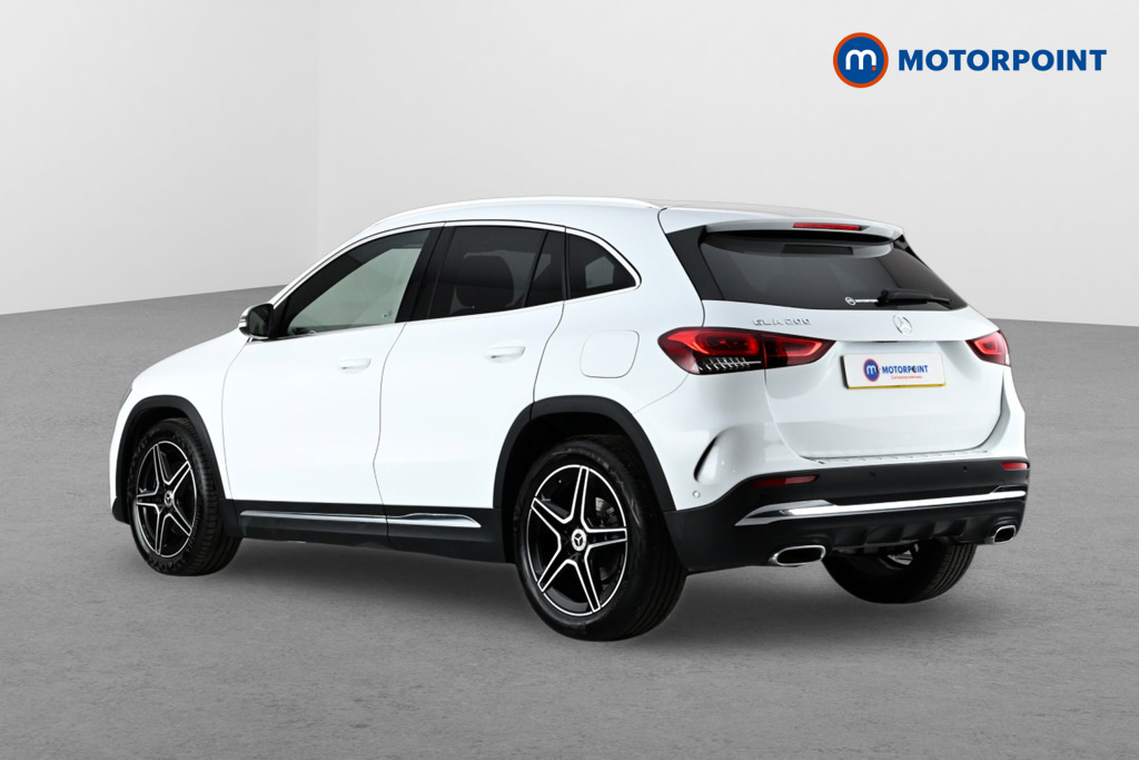 Mercedes-Benz GLA Class Gla 200 Amg Line Executive White #5