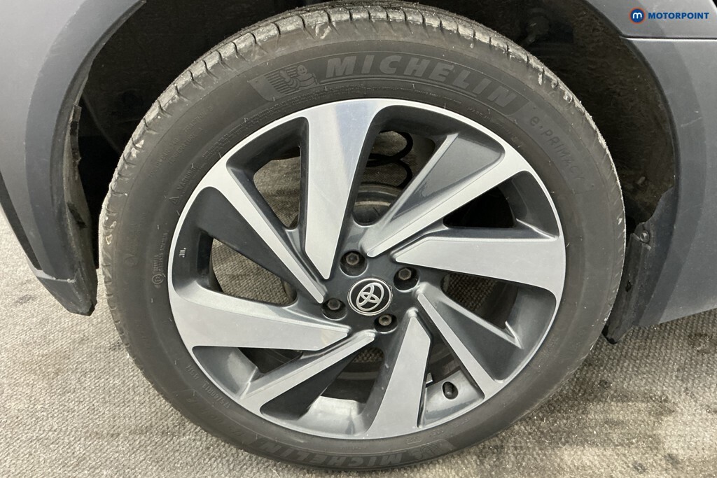 Toyota Aygo X 1.0 Vvt-i Edge Red #38