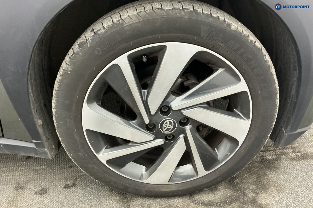 Toyota Aygo X 1.0 Vvt-i Edge Red #39