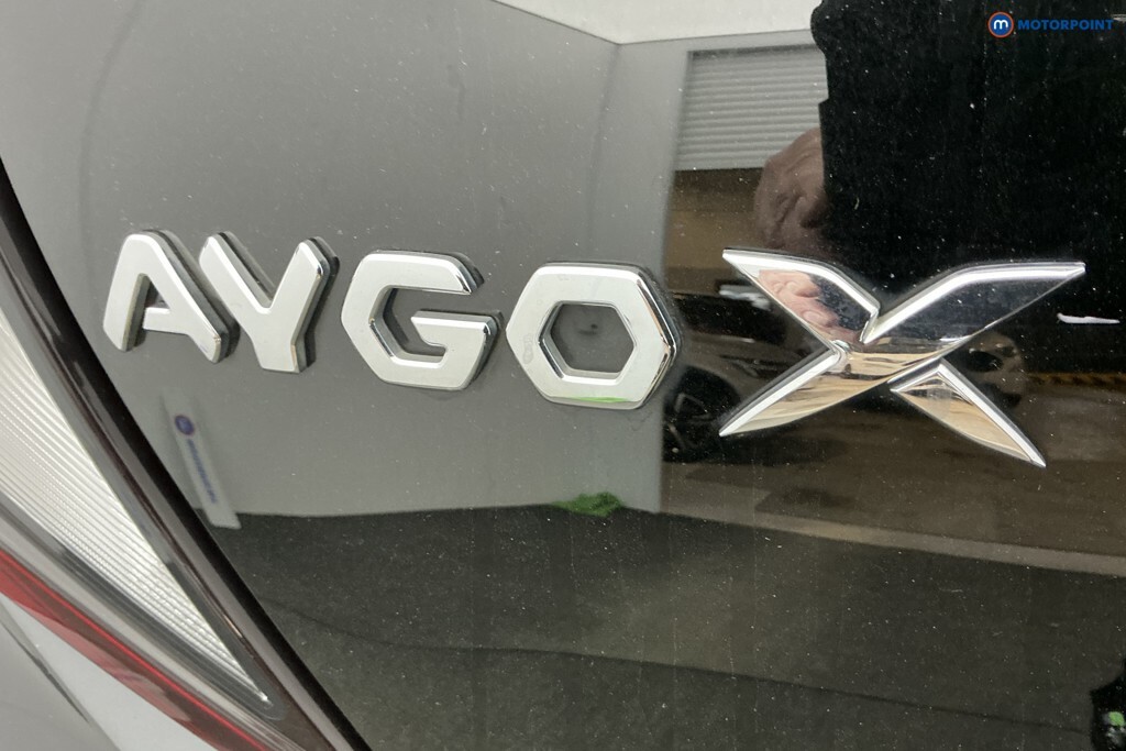 Toyota Aygo X 1.0 Vvt-i Edge Red #36