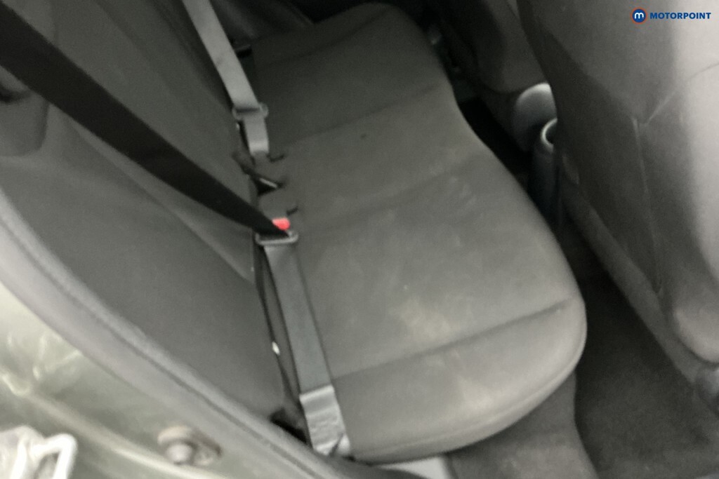 Toyota Aygo X 1.0 Vvt-i Edge Red #12