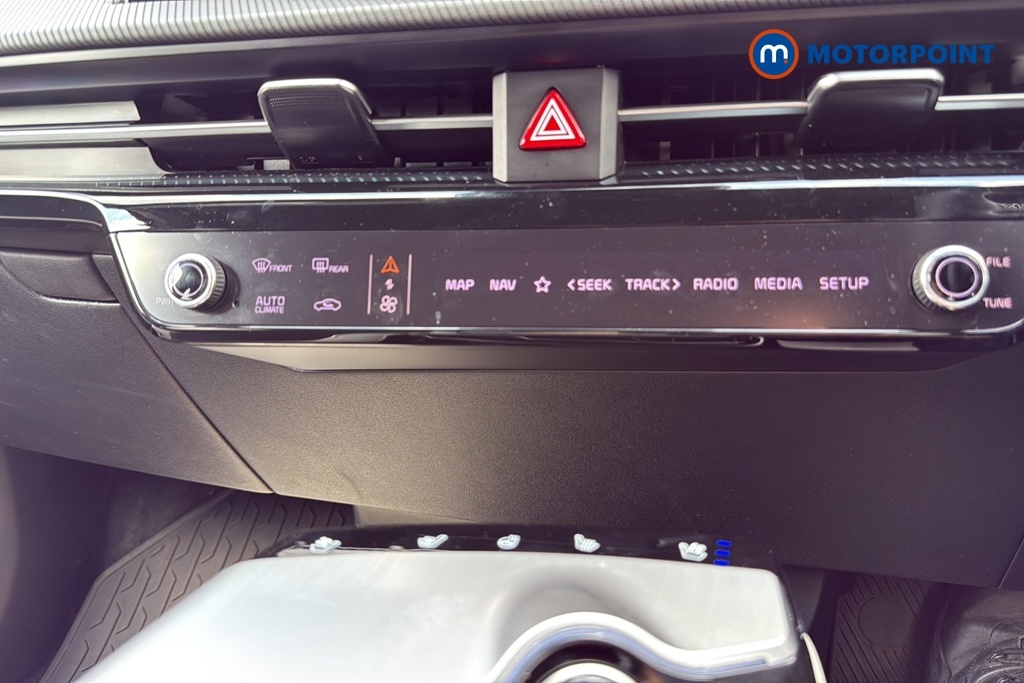 Kia EV6 236Kw Gt Line 77.4Kwh Awd Estate Black #56