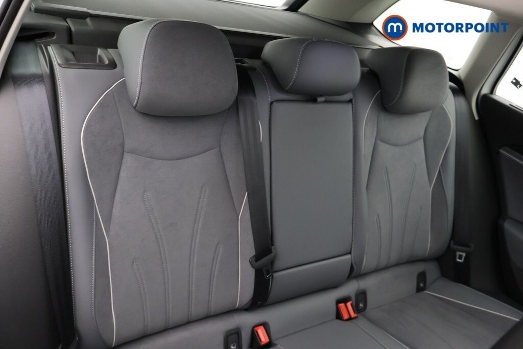 Volkswagen Passat 1.5 Tsi Ehybrid Life Dsg Black #18