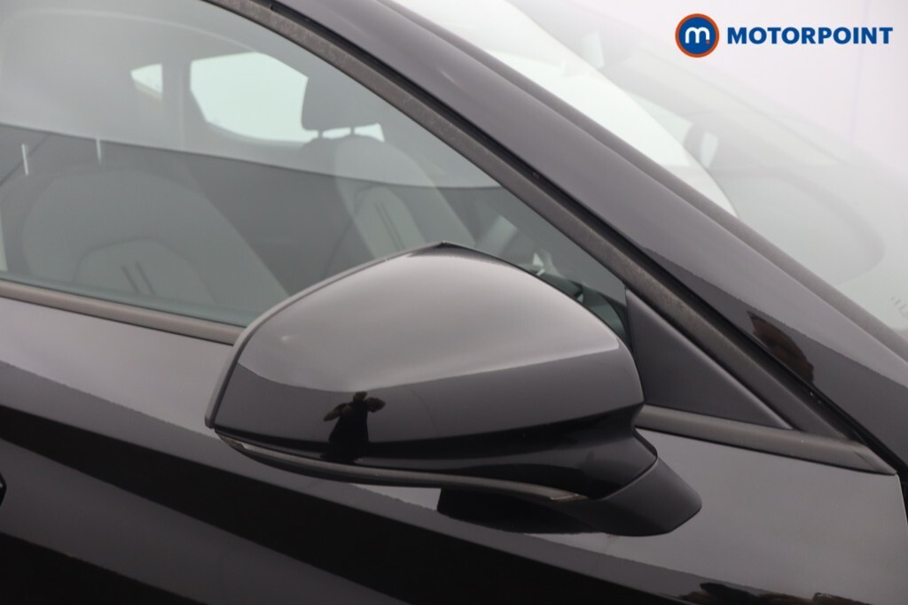 Seat Leon 1.5 Etsi Mhev Fr Estate Hybrid Dsg White #26