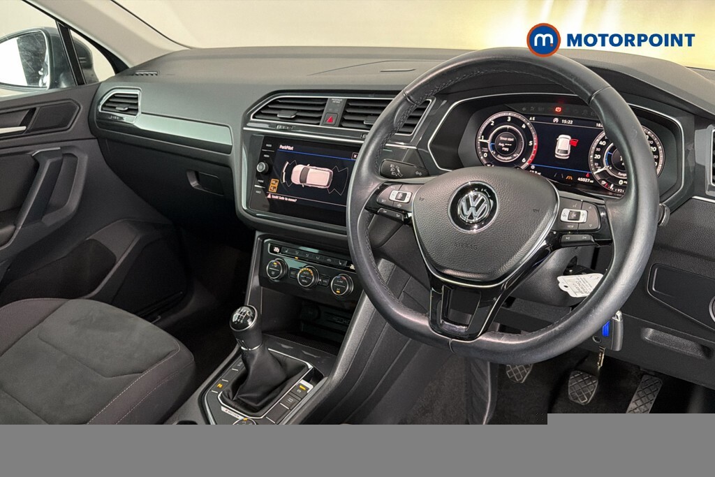 Volkswagen Tiguan 2.0 Tdi 150 4Motion Sel VE68CNO Grey #6