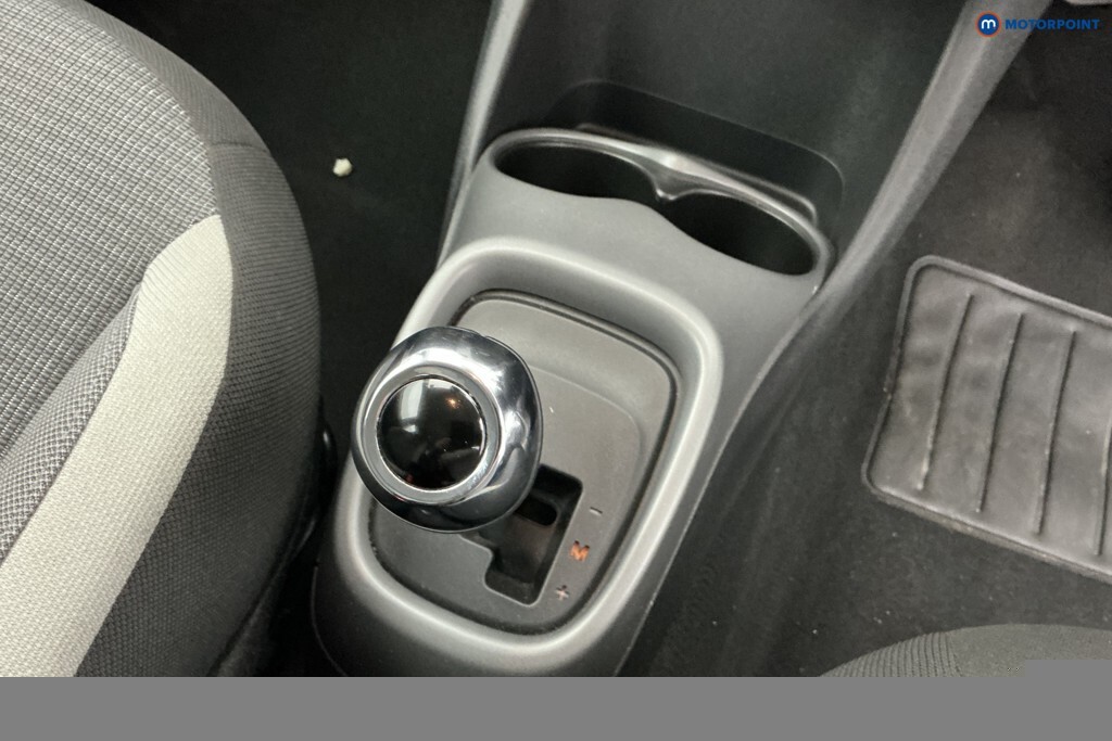 Toyota Aygo 1.0 Vvt-i X-play Red #16