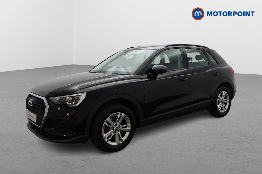 Audi Q3 35 Tfsi Technik Black #2