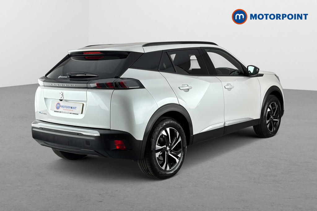 Peugeot e-2008 100Kw Allure Premium-plus 50Kwh White #5