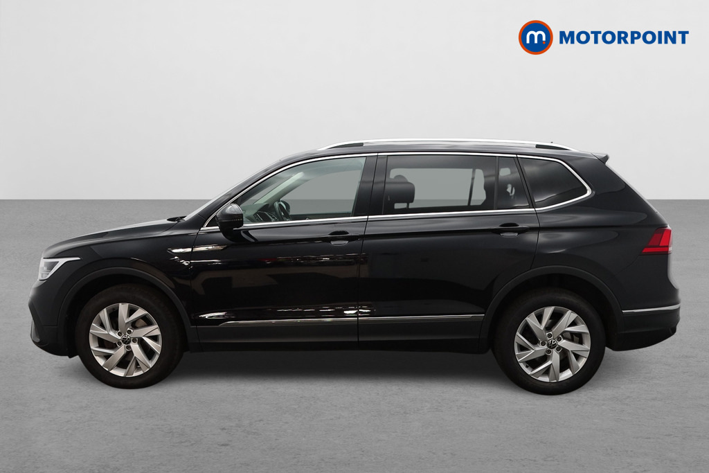 Volkswagen Tiguan Allspace 1.5 Tsi Life Dsg Black #4