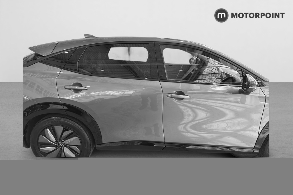 Nissan Ariya 225Kw Evolve 87Kwh 22Kwch E-4orce Grey #2