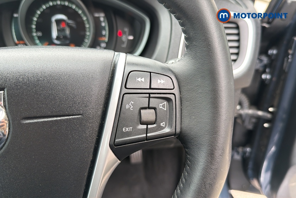 Volvo V40 T3 152 Inscription Geartronic  #8