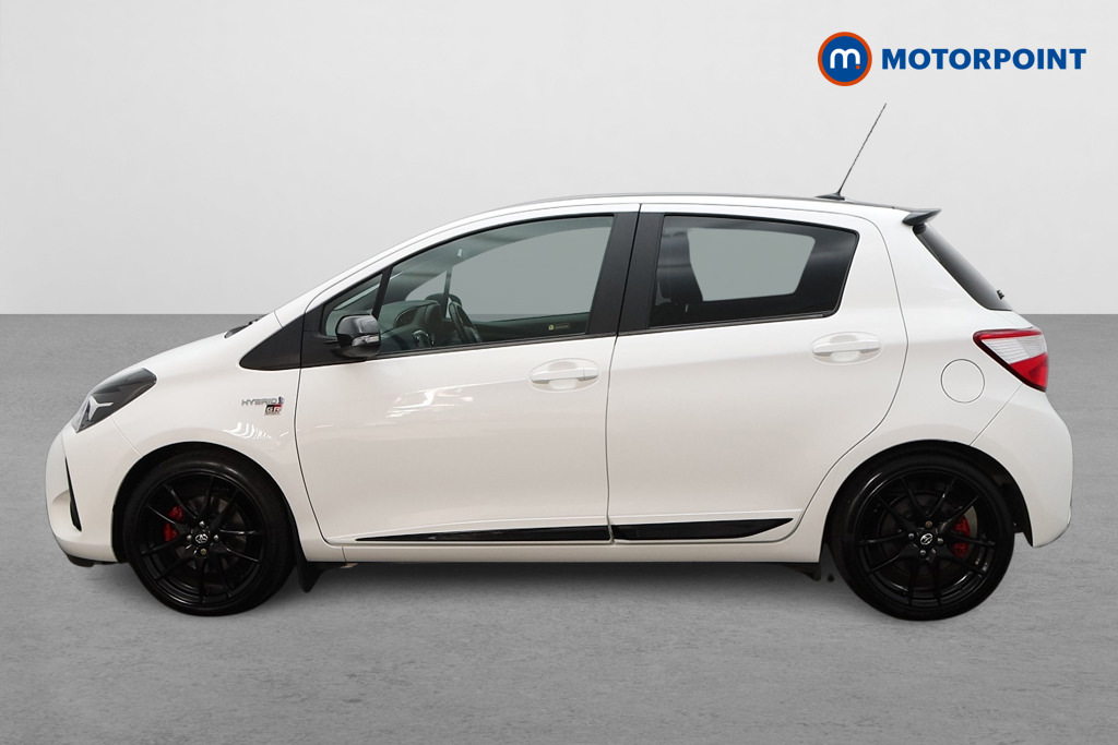 Toyota Yaris 1.5 Hybrid Gr-sport Cvt SD20FSG Black #3