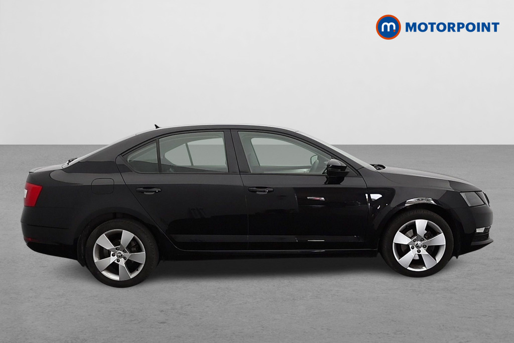 Skoda Octavia 1.5 Tsi Act Se Technology Estate Blue #8