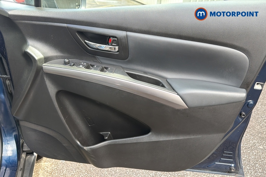 Suzuki S Cross 1.4 Boosterjet 48V Hybrid Motion Red #14