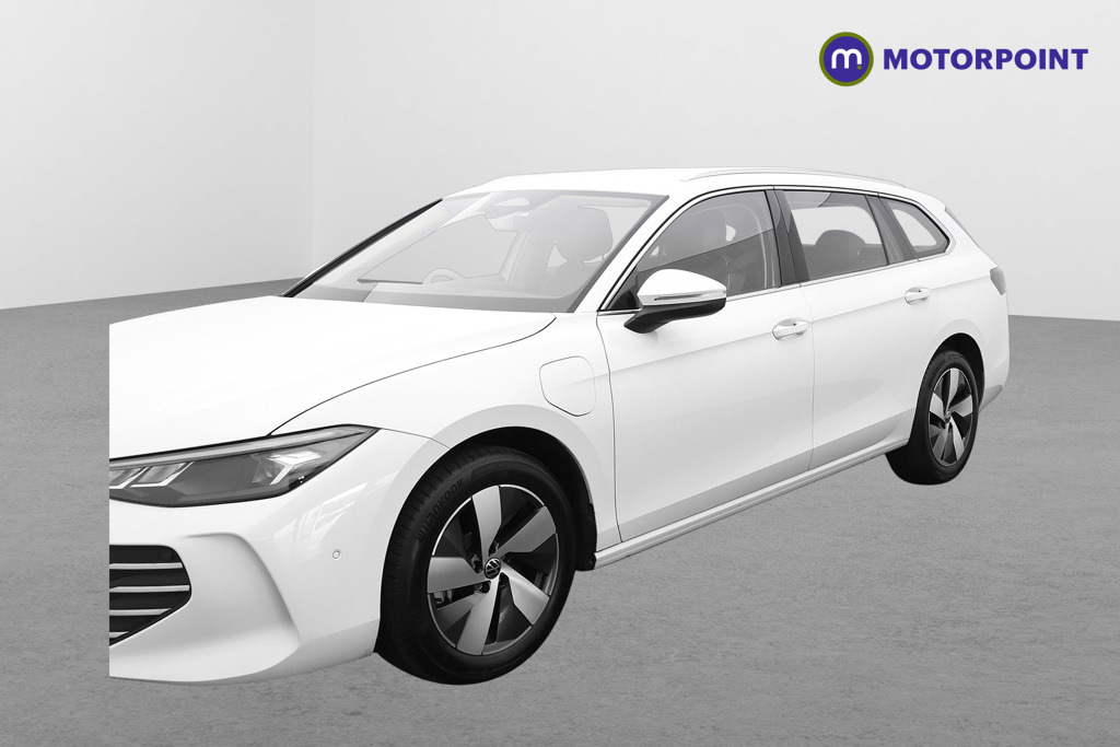 Volkswagen Passat 1.5 Tsi Ehybrid Life Dsg White #3